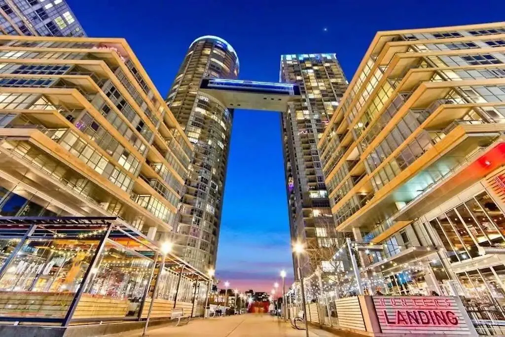 Apartmán Modern Condos By Cn Tower With Parking Toronto